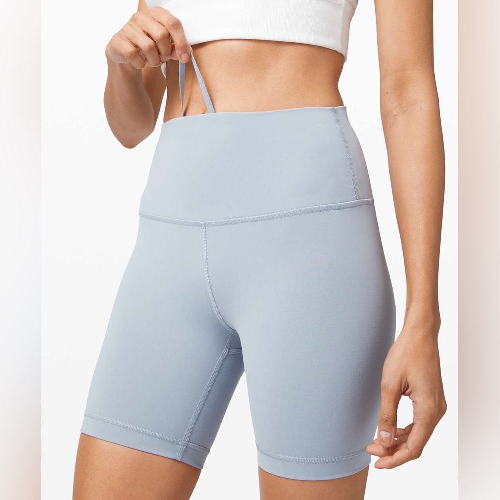 Lululemon Wunder train shorts chambray